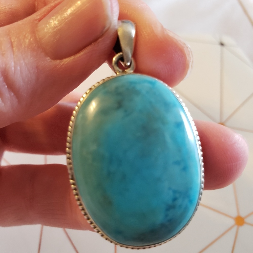 Sterling Silver Pendent - Picture 2 of 5